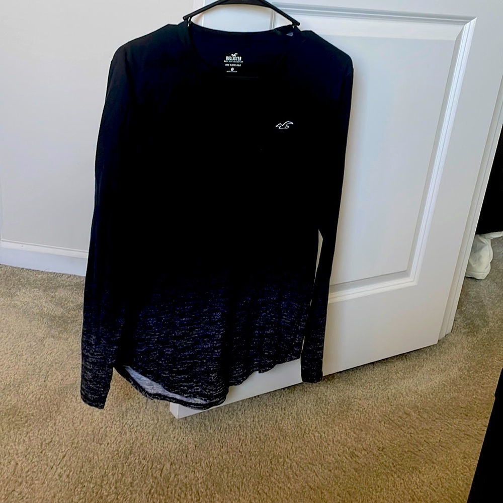 Mens Hollister Top in very good condition